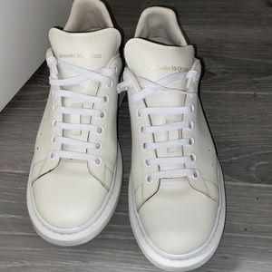 Mens barley worn Alexander McQueen Sneakers!